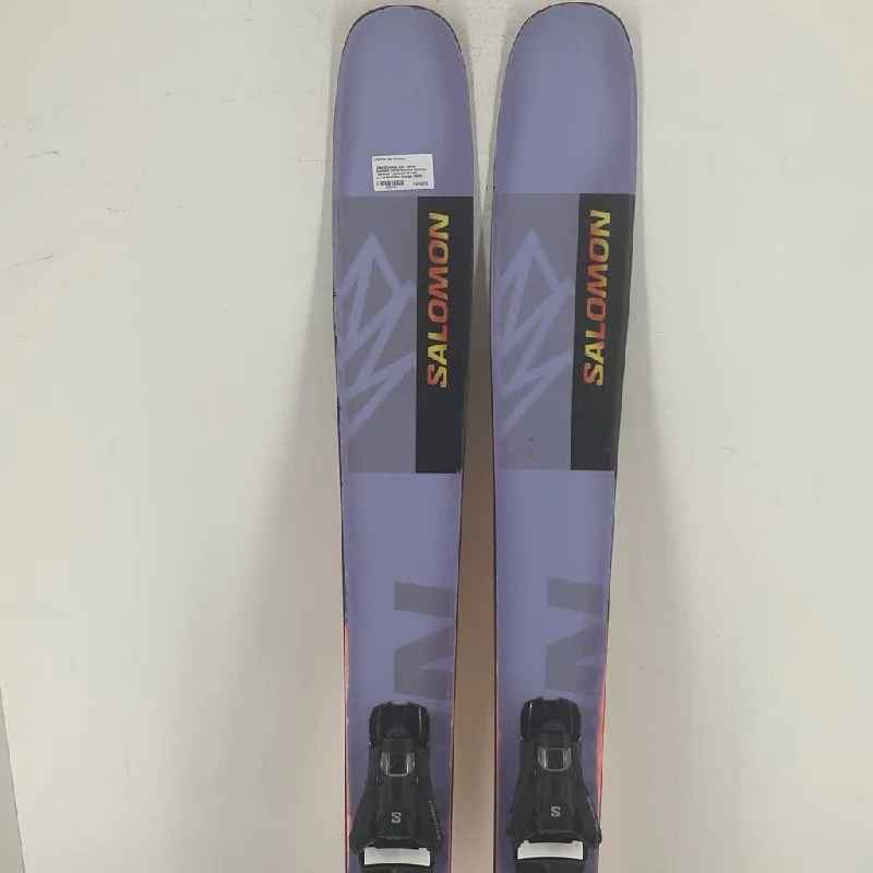 Skis for freestyle tricks-2024 Salomon QST 106 w/ Salomon Strive 13 Demo Bindings *Epoxied Topsheet*