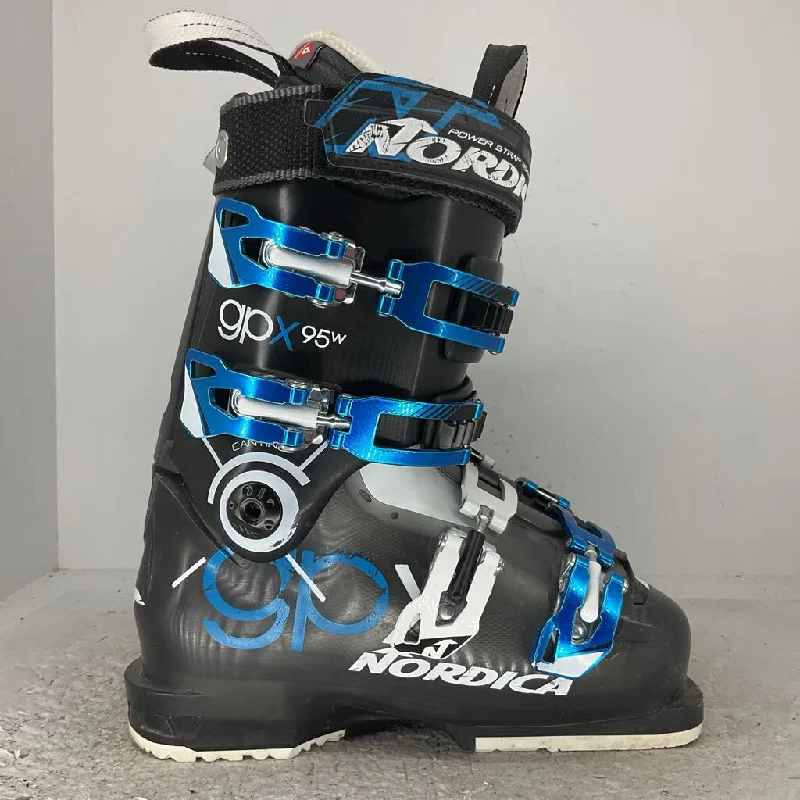 Ski boots for temperature regulation-Nordica Women's GPX 95