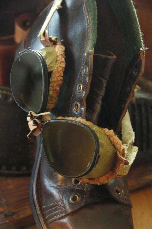 Goggles with angled straps-U.S. 10th Mountain Division Ski Goggles